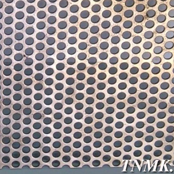 Лист перфорированный алюминиевый 1,5х1200х3000 мм Rv 4,0-6,0
