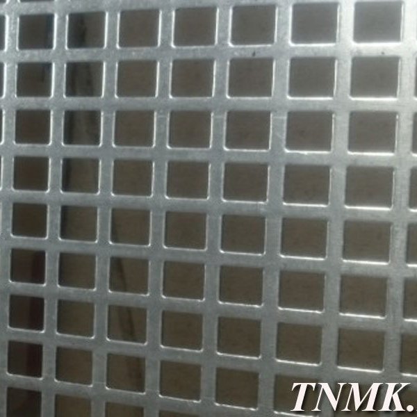 Лист перфорированный алюминиевый 1х1200х3000 мм Qg 10,0-14,0