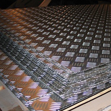 Лист алюминиевый рифленый х3000 квинтет
